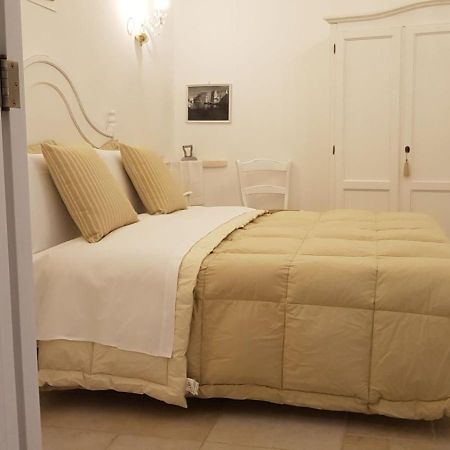 Bed and Breakfast Dimora Palmieri Di Charme Монополи Экстерьер фото